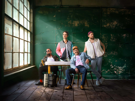 Banner Gankino Circus - Das Gegenteil von Rock'n'Roll