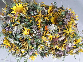 Banner Kräuterbuschnbinden